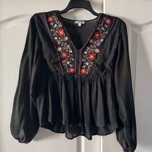 Umgee Long Sleeve Black Blouse with Floral Embroidery SIZE S
